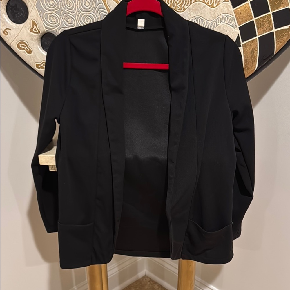 Elegant Black Women's Blazer